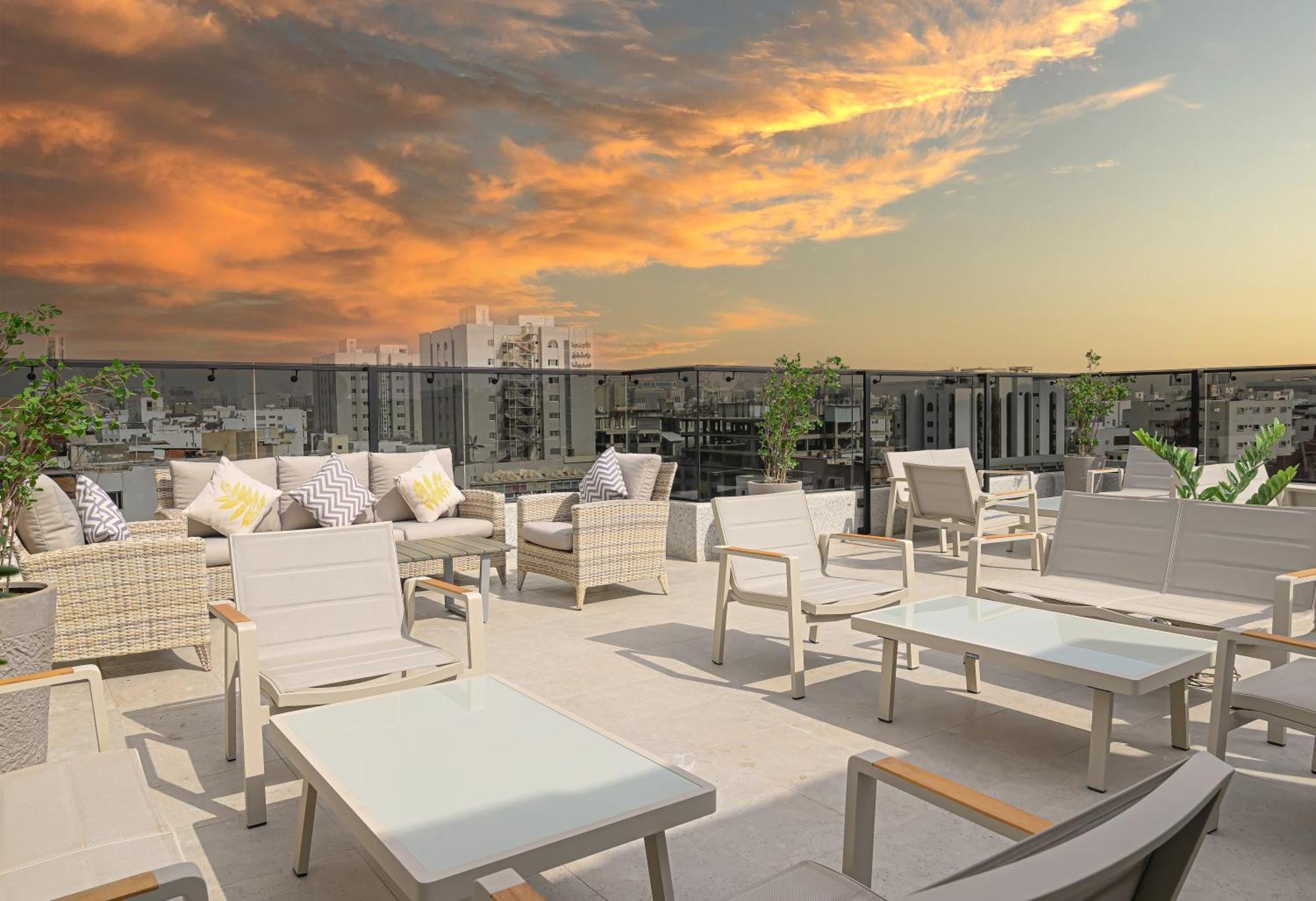 Jadah Residence-By Ch Medina Exterior foto